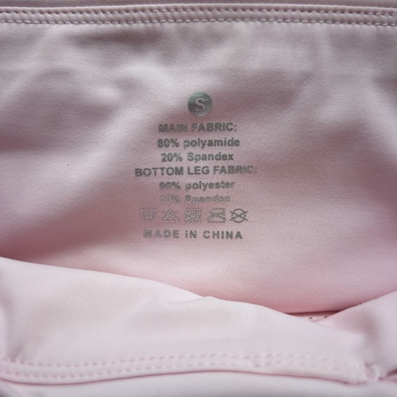 Cute baby pink workout set!! - Picture 8 of 8